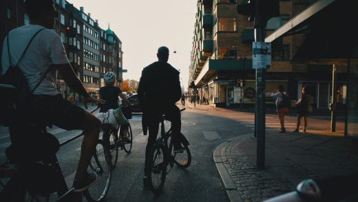 Embrace the Eco-friendly Cityscape: Unleash the Power of Public Transport and Cycling!